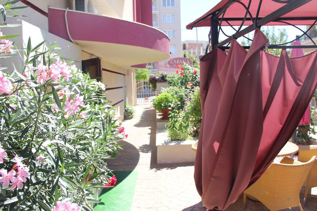 Апартаменти Club Complex