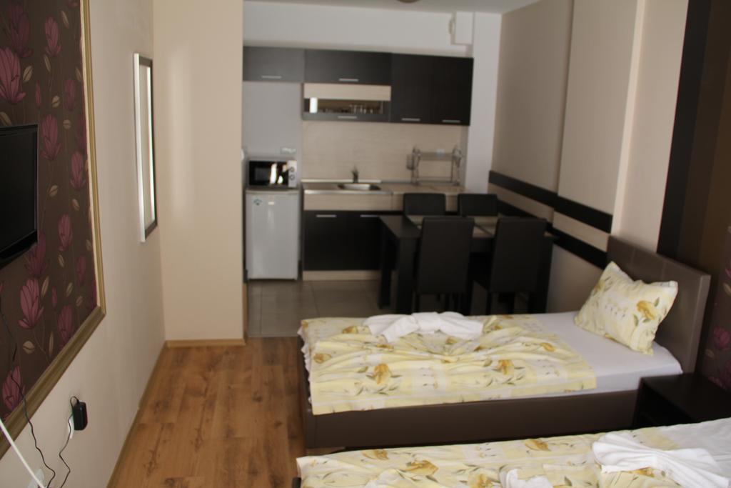 Apartment Club Complex *