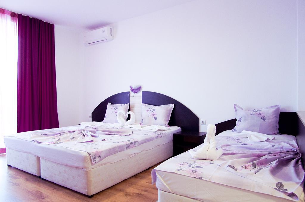 Club Complex Apartment *